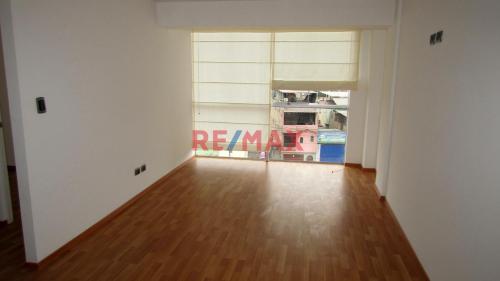 Departamento en Venta ubicado en Av. De La Guardia Civil