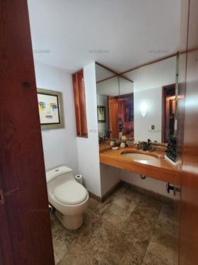 Casa de 4 dormitorios y 4 baños ubicado en La Molina