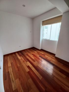 Departamento en Venta ubicado en Miraflores a $240,000