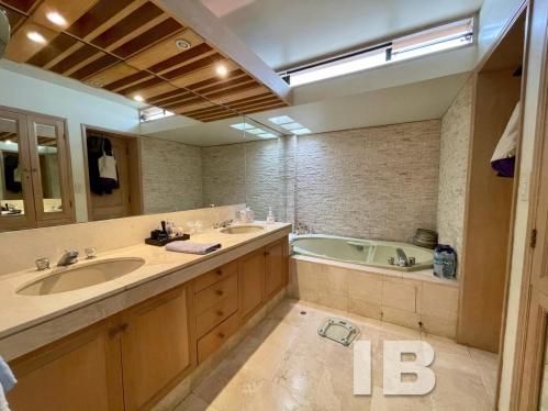 Casa en Venta a $1,500,000 en Babilonia