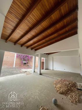 Casa en Venta ubicado en La Molina a $800,000