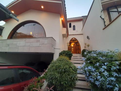 Casa en Venta ubicado en Santiago De Surco a $615,000