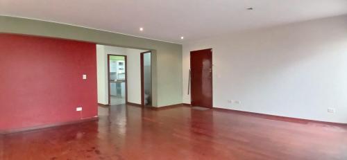 Departamento en Venta ubicado en Santiago De Surco a $195,000