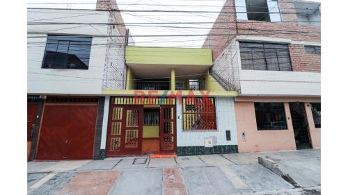 Casa en Venta ubicado en Comas a $240,000