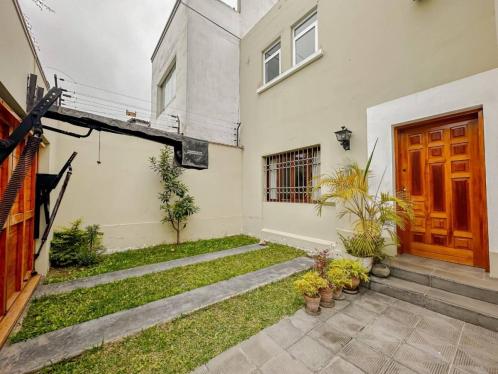 Casa en Venta ubicado en Miraflores a $598,000
