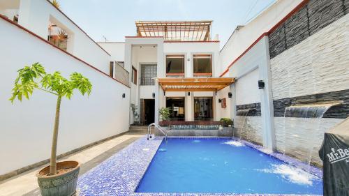 Casa en Venta ubicado en Santiago De Surco a $510,000