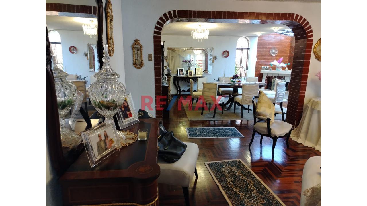 Casa en Venta ubicado en Santiago De Surco a $330,000