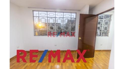 Bajo precio Departamento en Venta en Villa Maria Del Triunfo