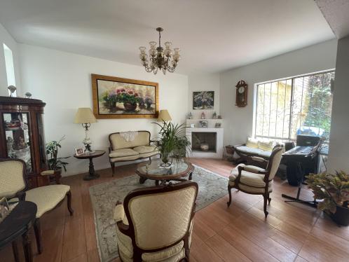 Casa en Venta ubicado en La Molina a $395,000
