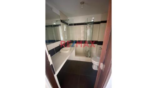 Departamento en Venta de 3 dormitorios ubicado en Miraflores