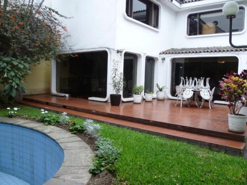 Casa en Venta ubicado en 2 Cuadras Ingreso De Casuarinas