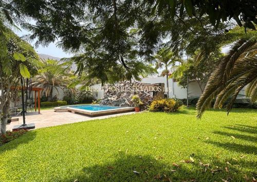 Casa en Venta ubicado en La Molina a $1,200,000