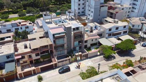 Departamento de 5 dormitorios y 4 baños ubicado en San Borja