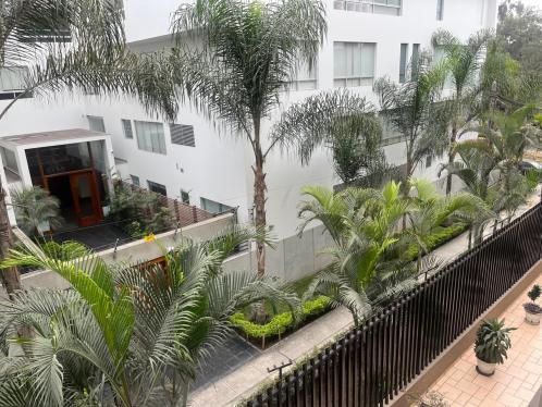 Bajo precio Departamento en Venta en Santiago De Surco