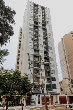 Lindo Departamento en Venta en Surquillo