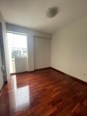 Casa de 5 dormitorios y 3 baños ubicado en La Molina