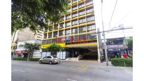 Bajo precio Oficina en Alquiler en Miraflores