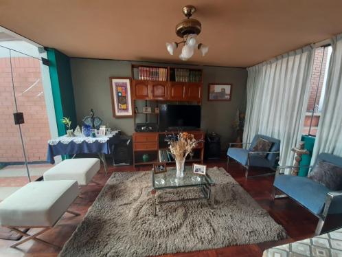 Casa de 3 dormitorios y 2 baños ubicado en Santiago De Surco