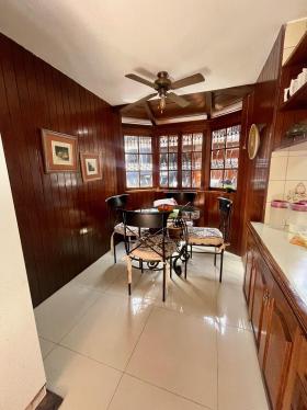 Casa en Venta ubicado en Viña Del Mar