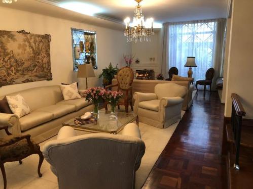 Casa en Venta ubicado en Miraflores a $850,000