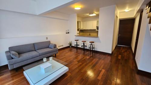 Departamento en Alquiler ubicado en San Isidro a $950