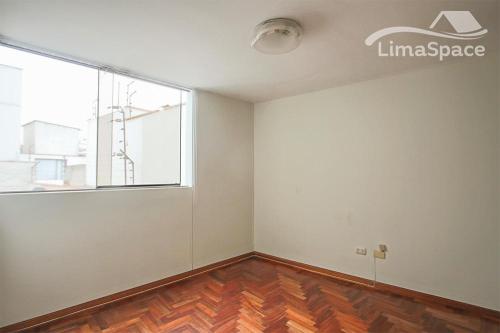 Departamento de 3 dormitorios ubicado en Santiago De Surco