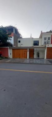 Venta en Vendo Casa En Calle Guatemala  - Santa Patricia - La Molina