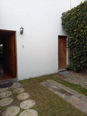 Casa ubicado en Santiago De Surco al mejor precio