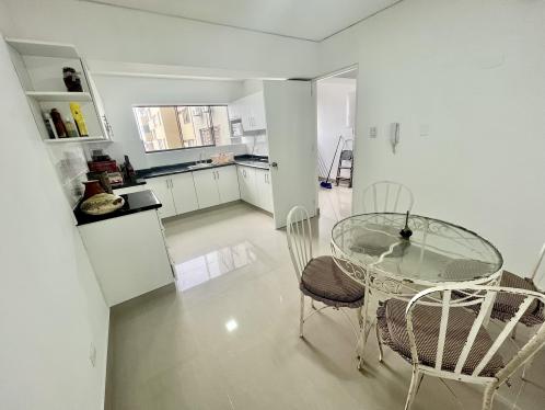 Departamento de 3 dormitorios ubicado en San Isidro