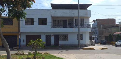 Casa en Venta de 5 dormitorios ubicado en Comas