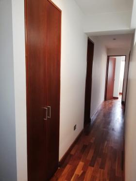 Departamento en Alquiler de 4 dormitorios ubicado en Santiago De Surco