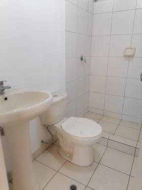 Departamento de 3 dormitorios y 2 baños ubicado en Ate