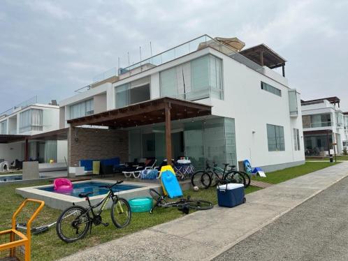 Casa en Venta ubicado en Asia a $272,000