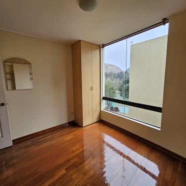 Departamento de 2 dormitorios ubicado en Santiago De Surco