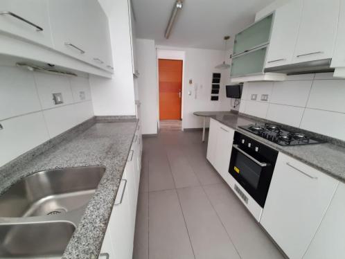 Departamento de 3 dormitorios ubicado en Santiago De Surco