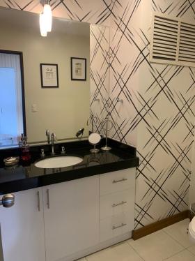 Departamento en Venta de 4 dormitorios ubicado en Santiago De Surco