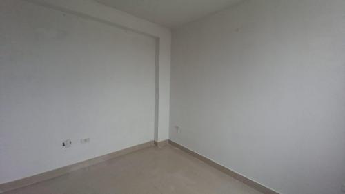 Departamento de 3 dormitorios y 2 baños ubicado en La Perla