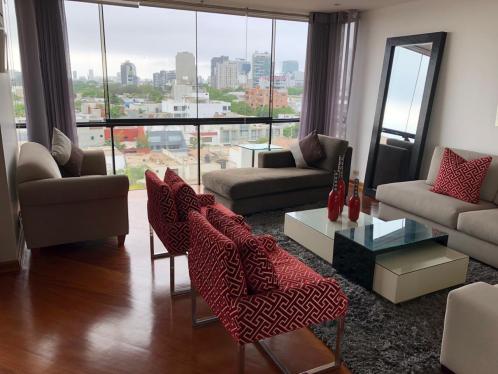 Departamento en Alquiler ubicado en San Isidro a $1,800