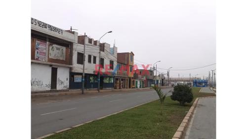 Amplio Local comercial ubicado en Ventanilla