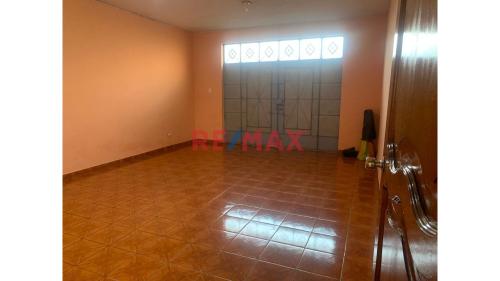 Casa en Venta de 5 dormitorios ubicado en San Juan De Lurigancho