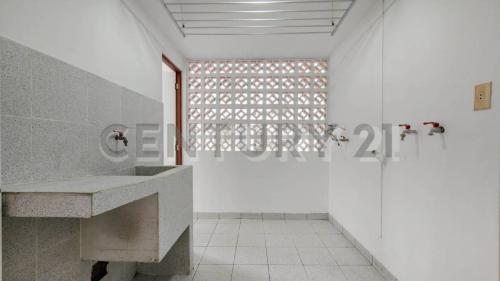 Departamento de 2 dormitorios ubicado en Santiago De Surco