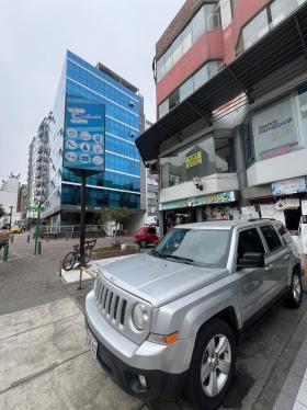 Bajo precio Local Industrial en Venta en Miraflores