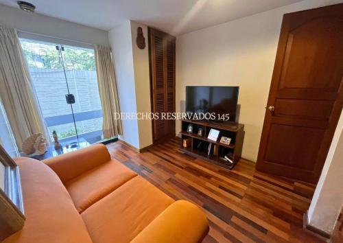 Departamento de 3 dormitorios y 2 baños ubicado en La Molina