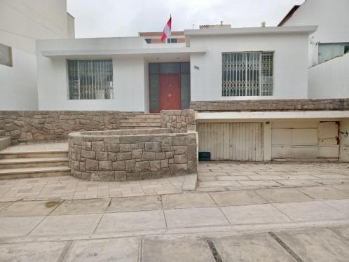 Casa en Alquiler ubicado en San Isidro