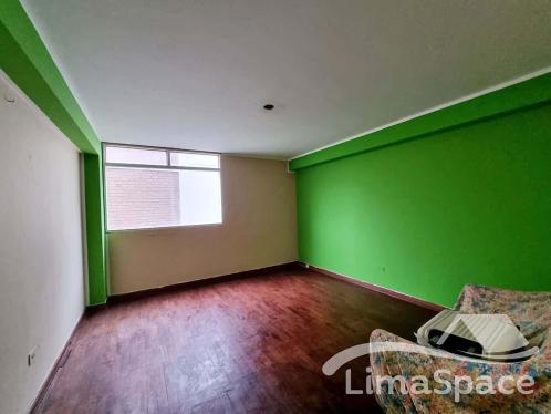 Departamento de 3 dormitorios y 2 baños ubicado en Miraflores