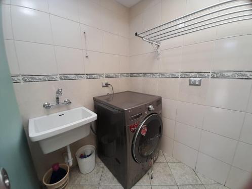 Departamento de 3 dormitorios y 3 baños ubicado en San Isidro