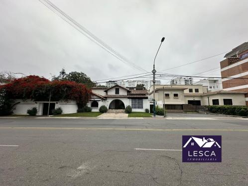 Extraordinario Casa ubicado en San Isidro