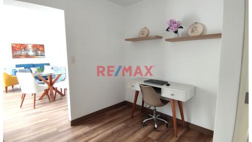 Bajo precio Departamento en Alquiler en Miraflores