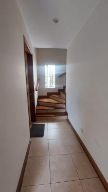 Venta en Av. Manuel Arce De La Oliva 225