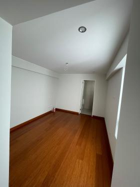 Departamento en Venta de 3 dormitorios ubicado en Santiago De Surco